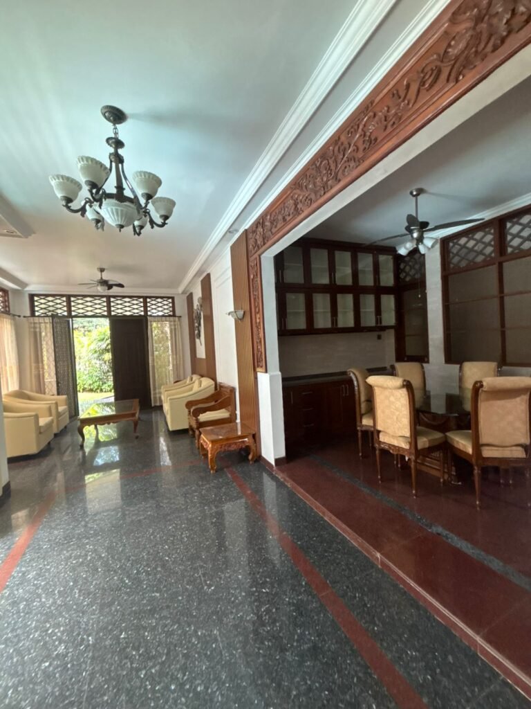 Disewakan Rumah di Cibeber, Jawa Barat
