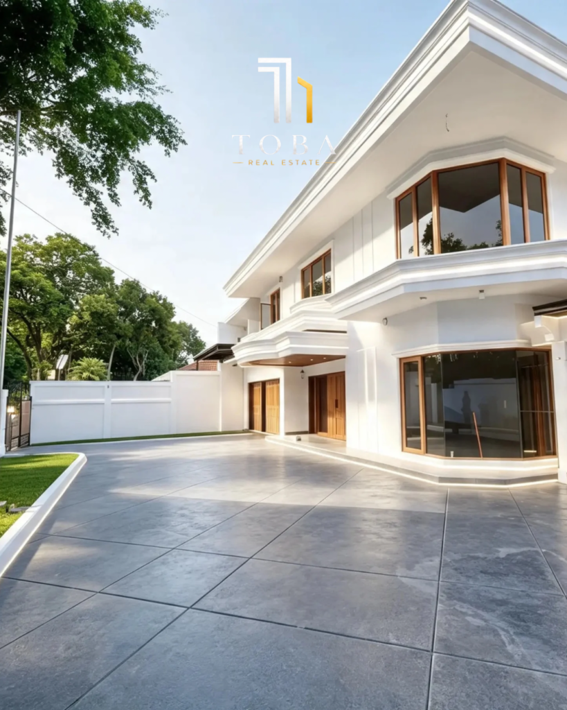 Rumah Luas di Kemang Dalam, Jakarta Selatan