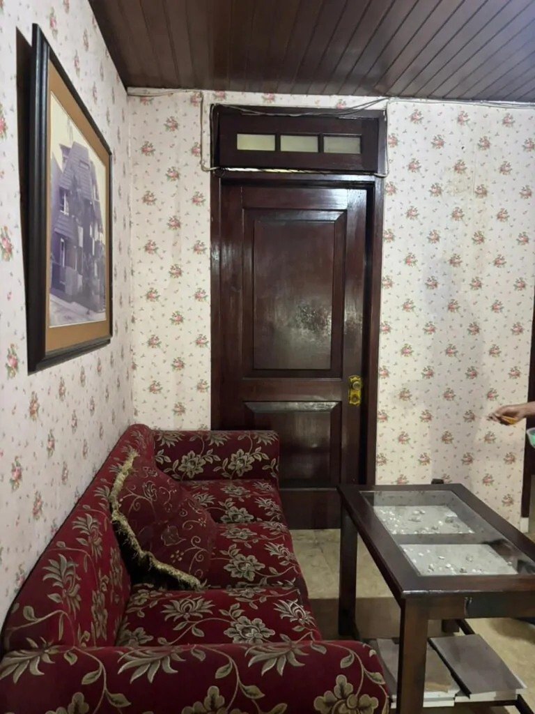 Rumah Hook Kebayoran Baru, Jakarta Selatan